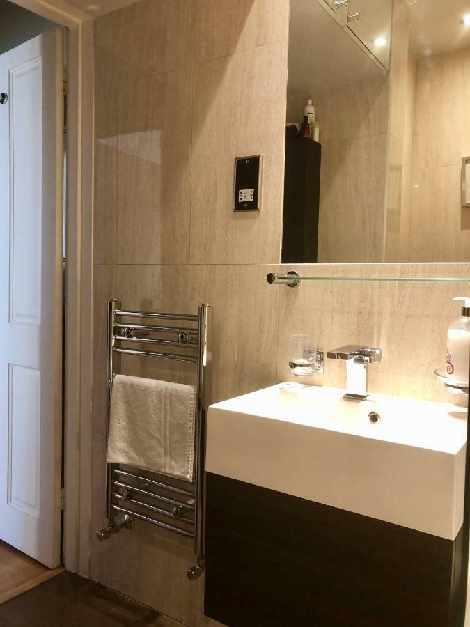 Luxury Apartment In Central London, Mida Vale Extérieur photo
